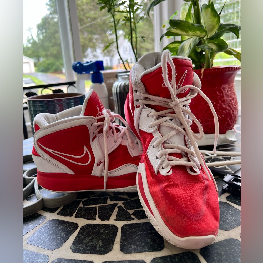 Nike Kyrie Irving Infinity high tops. Size 9. Red and white. Very little wear